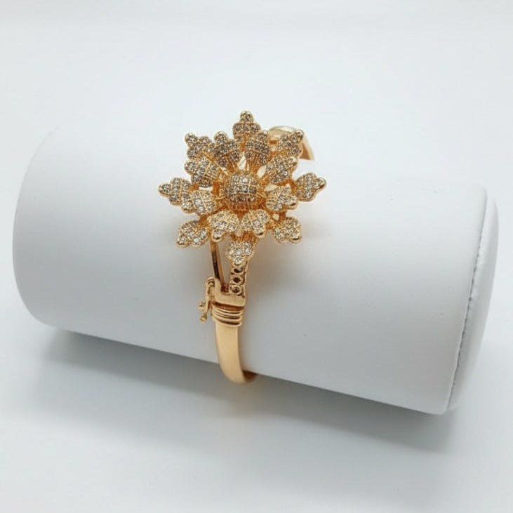 Luxury Gold Flower Jewellery Set for Women