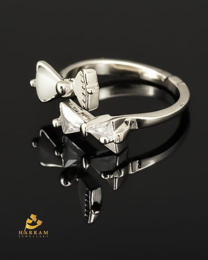 Bow Ring with Dual-Tone Stones
