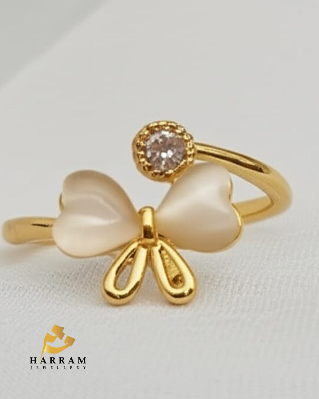 Bow Ring with Pearl and Crystal Accent