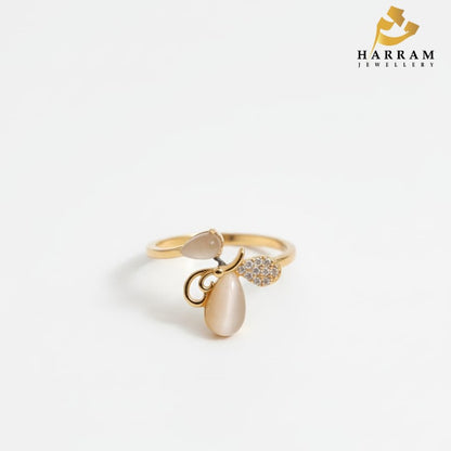 Elegant Teardrop Stone & Crystal Accent Ring